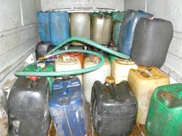 Urmărit general, implicat în transport ilegal de produs petrolier, descoperit în Constanţa